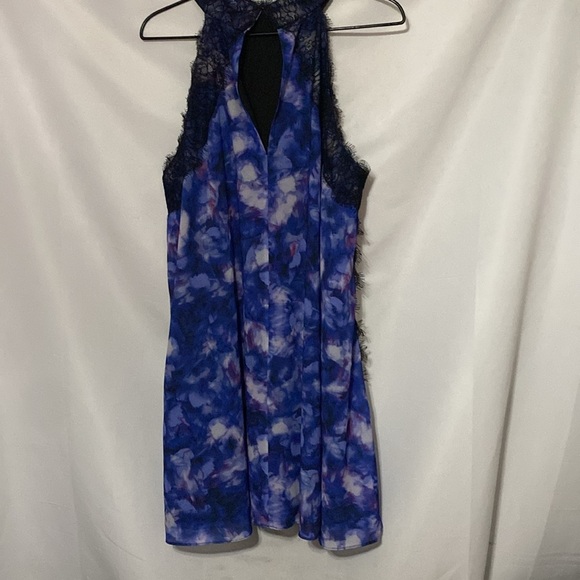 NWT BELLE BADGLEY MISCHKA DRESS SIZE 12 HALTER  STYLE LACE BOHEMIAN CLASSY DRESS - Picture 11 of 12